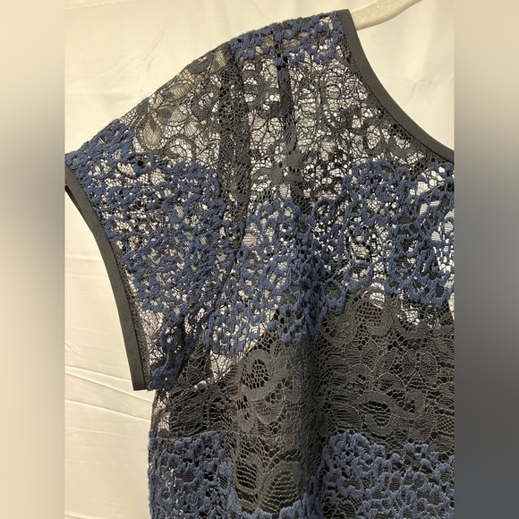 Ann Taylor Loft Lace Shift Dress Mini Black and Blue Size 4 - Picture 5 of 14
